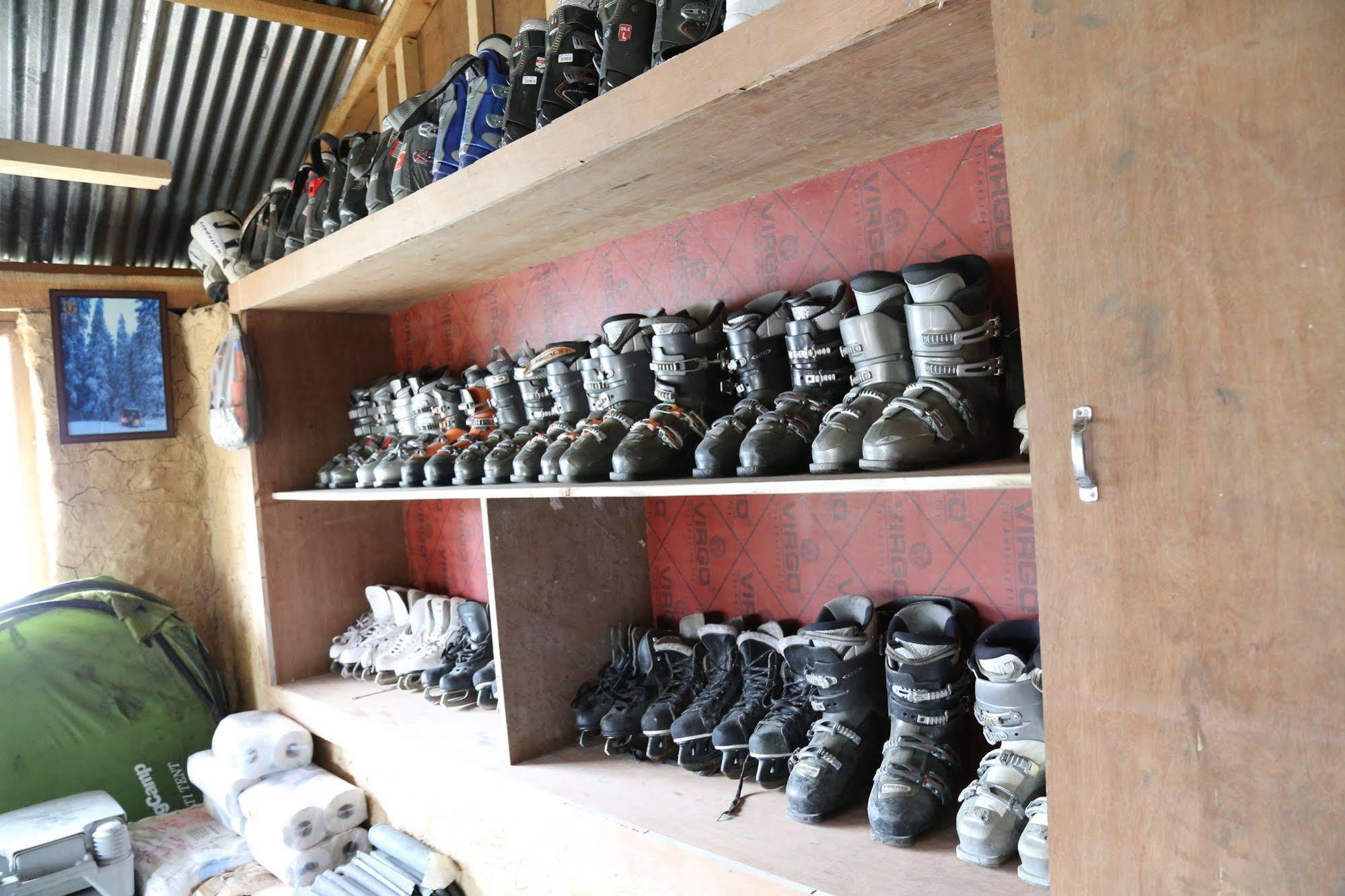Tethys Ski Resort Narkanda Extérieur photo